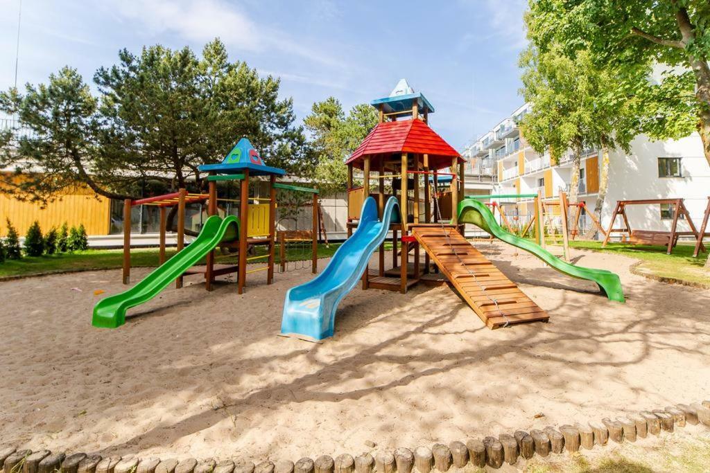 Apartamenty Sunrise Kolobrzeg Podczele Екстер'єр фото
